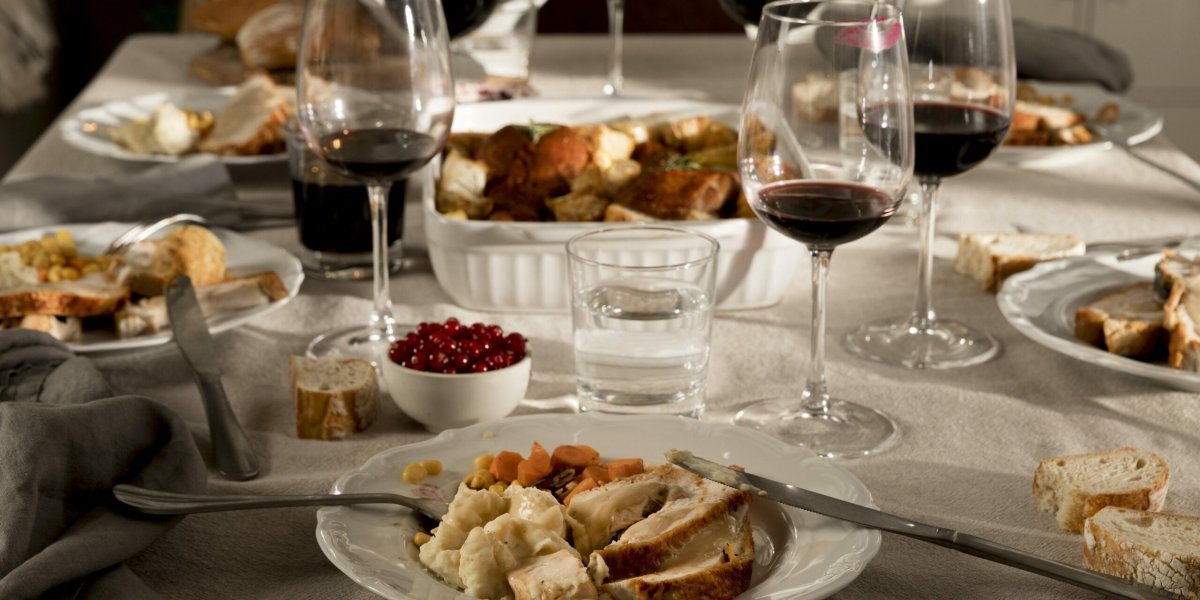 Четыре правила эндокринолога: как праздновать Новый год без изжоги Четыре правила эндокринолога: как праздновать Новый год без изжоги